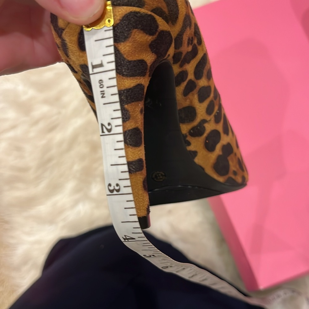 Leopard heels - Picture 3 of 3